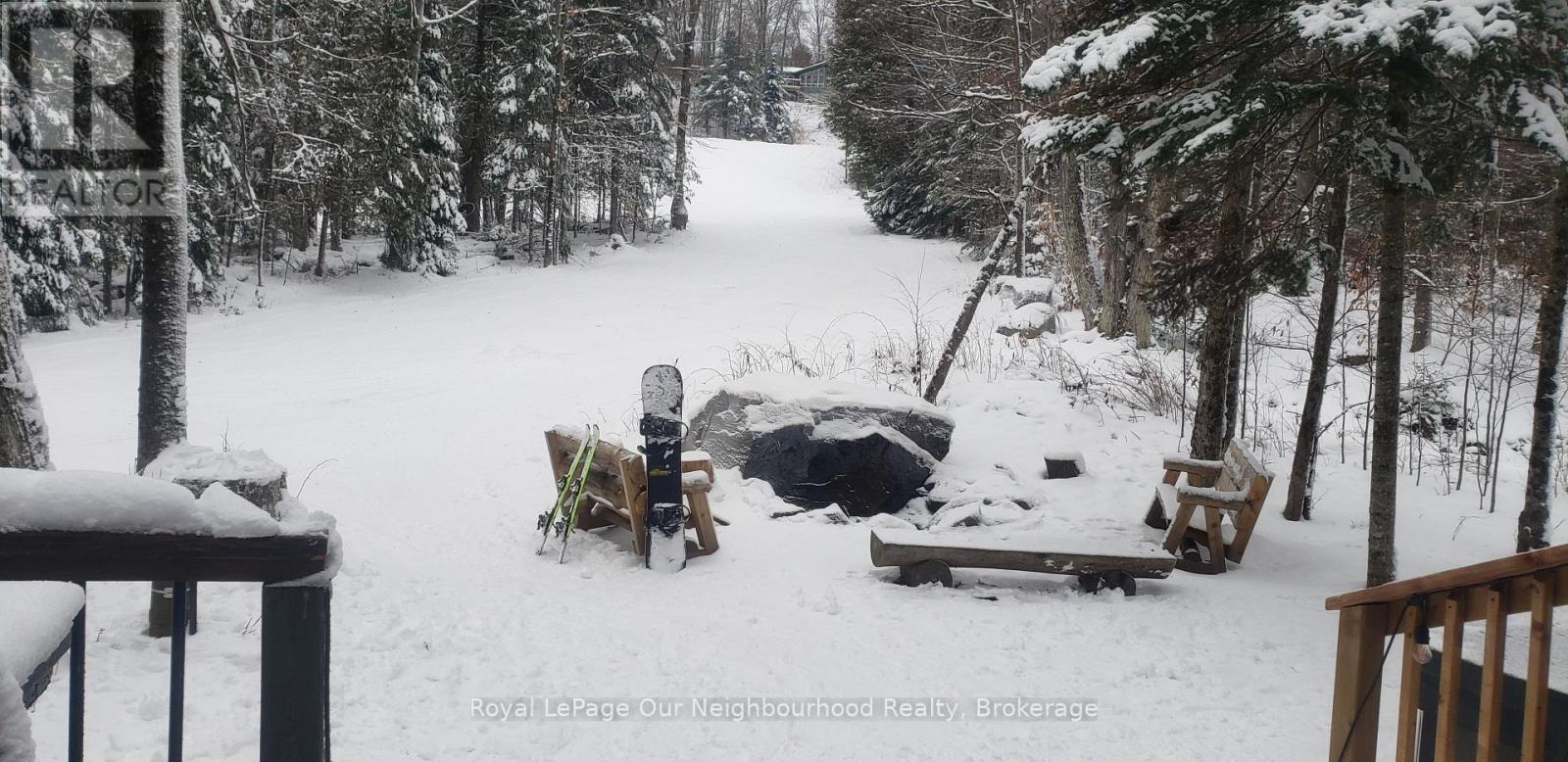 1040 Ski Ridge Trail, Dysart Et Al, Ontario  K0M 1M0 - Photo 41 - X12575684