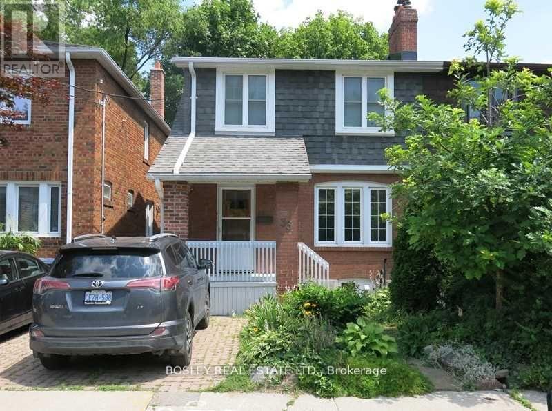 #2 (UPPER) - 33 LORINDALE AVENUE, Toronto, Ontario