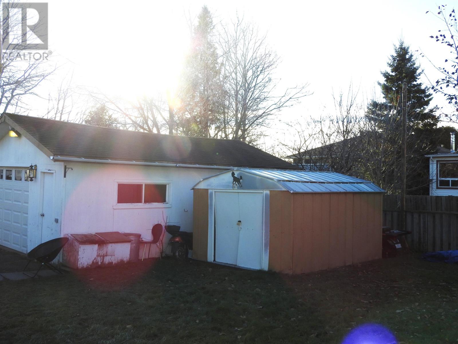 17 Penfold St, Thunder Bay, Ontario  P7A 3J6 - Photo 30 - TB253537