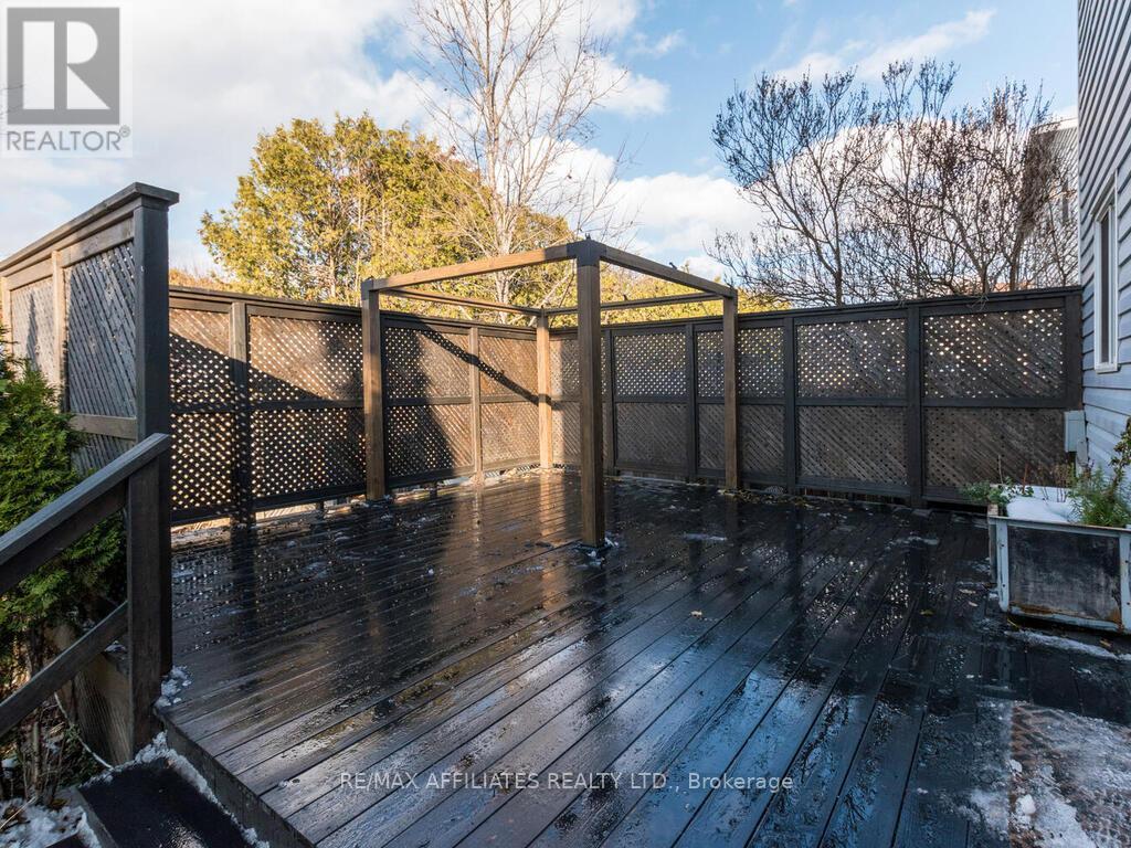 15 Terry Fox Avenue, Carleton Place, Ontario  K7C 4G2 - Photo 33 - X12575686
