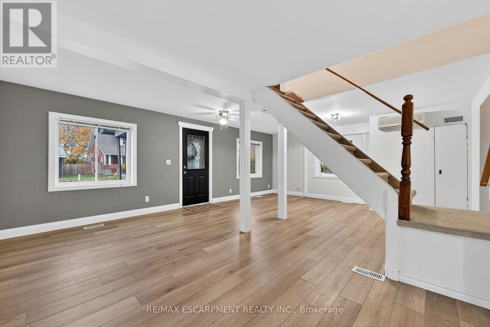 17 Oneida Street, Haldimand, Ontario  N0A 1H0 - Photo 10 - X12575434