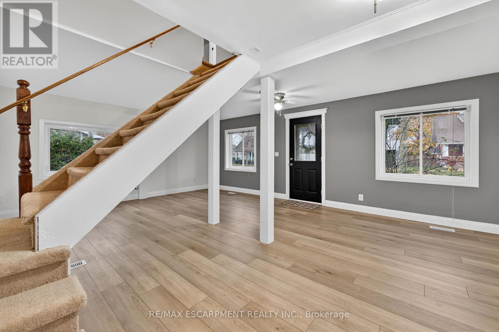 17 Oneida Street, Haldimand, Ontario  N0A 1H0 - Photo 12 - X12575434