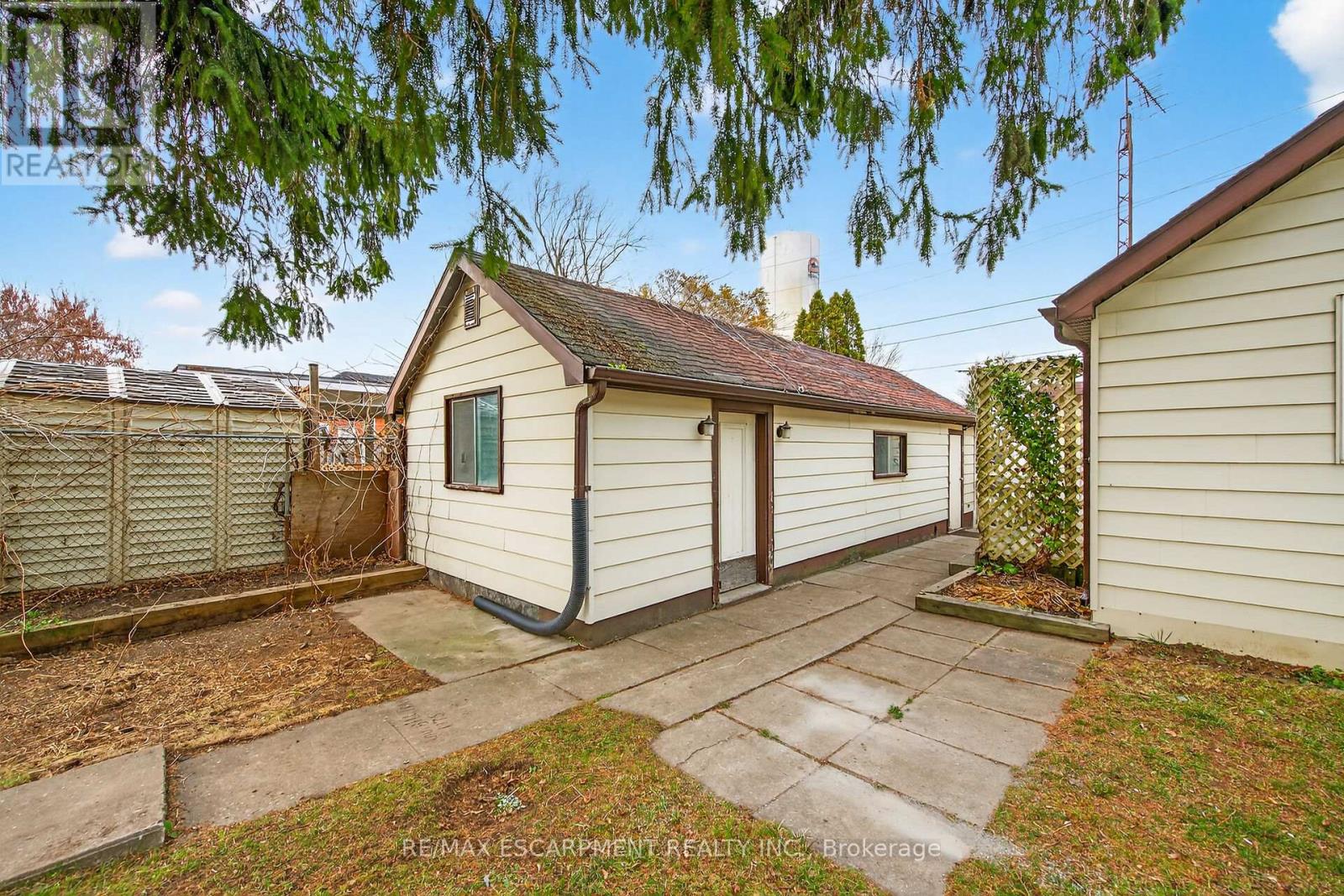 17 Oneida Street, Haldimand, Ontario  N0A 1H0 - Photo 3 - X12575434