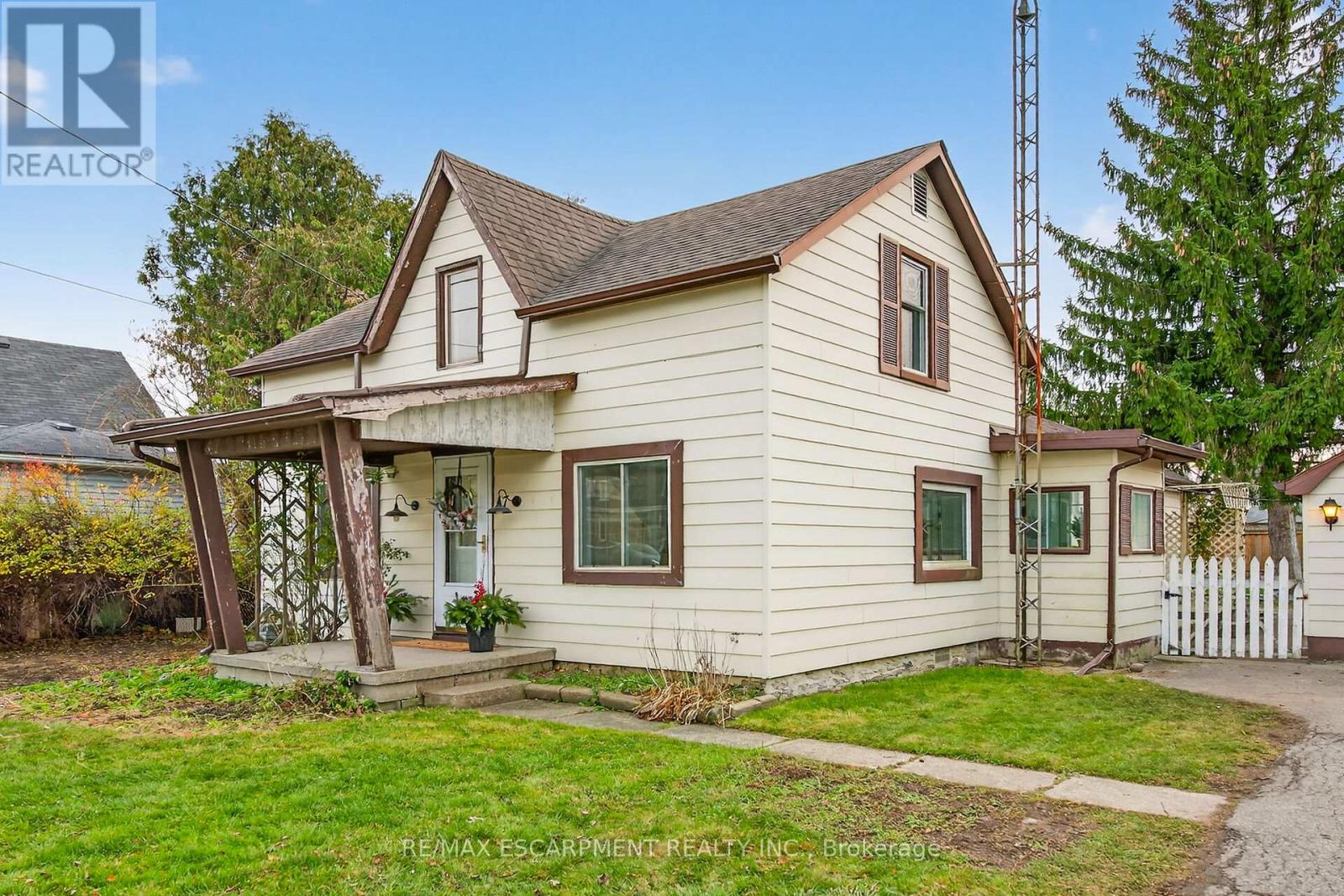 17 Oneida Street, Haldimand, Ontario  N0A 1H0 - Photo 5 - X12575434