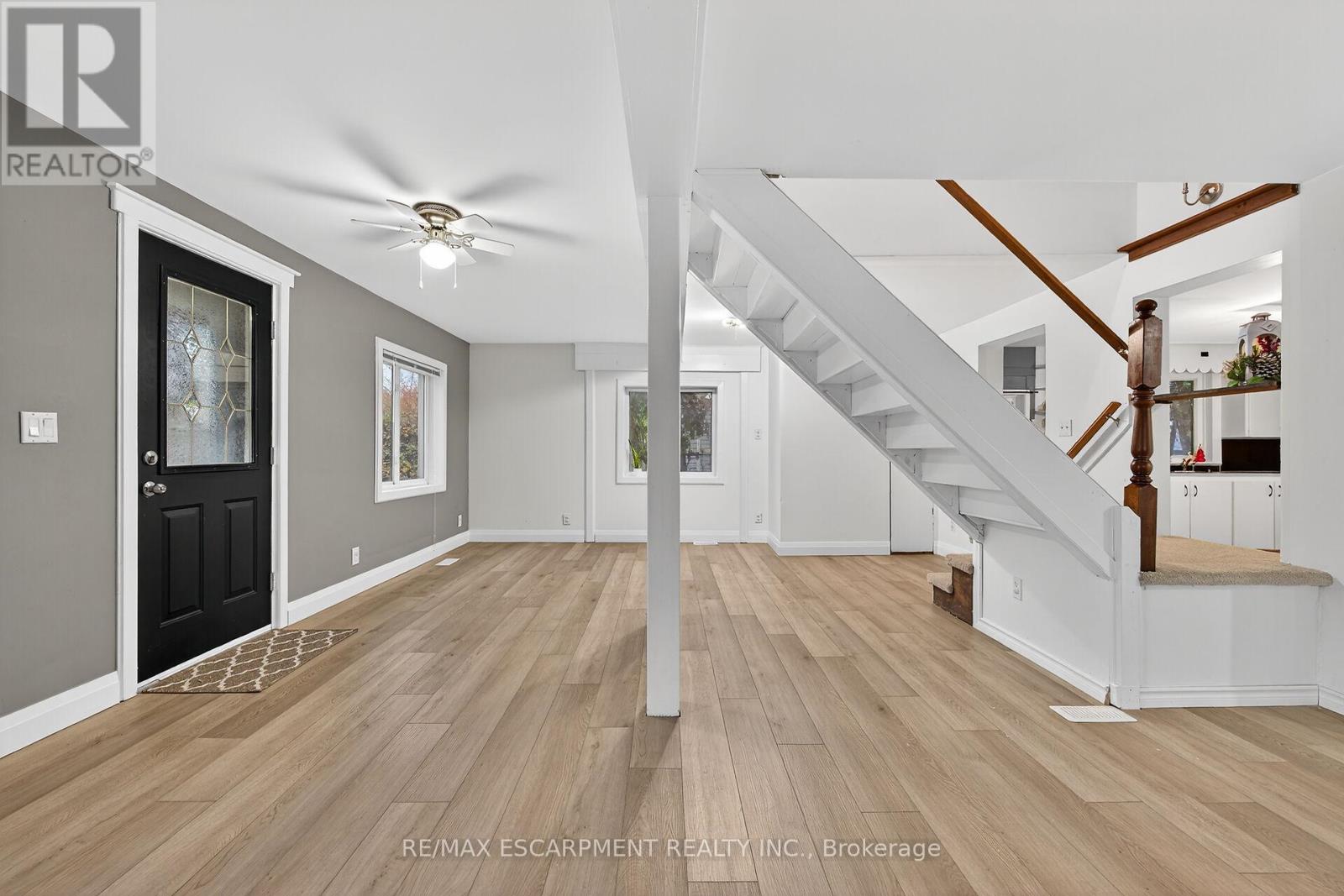 17 Oneida Street, Haldimand, Ontario  N0A 1H0 - Photo 9 - X12575434