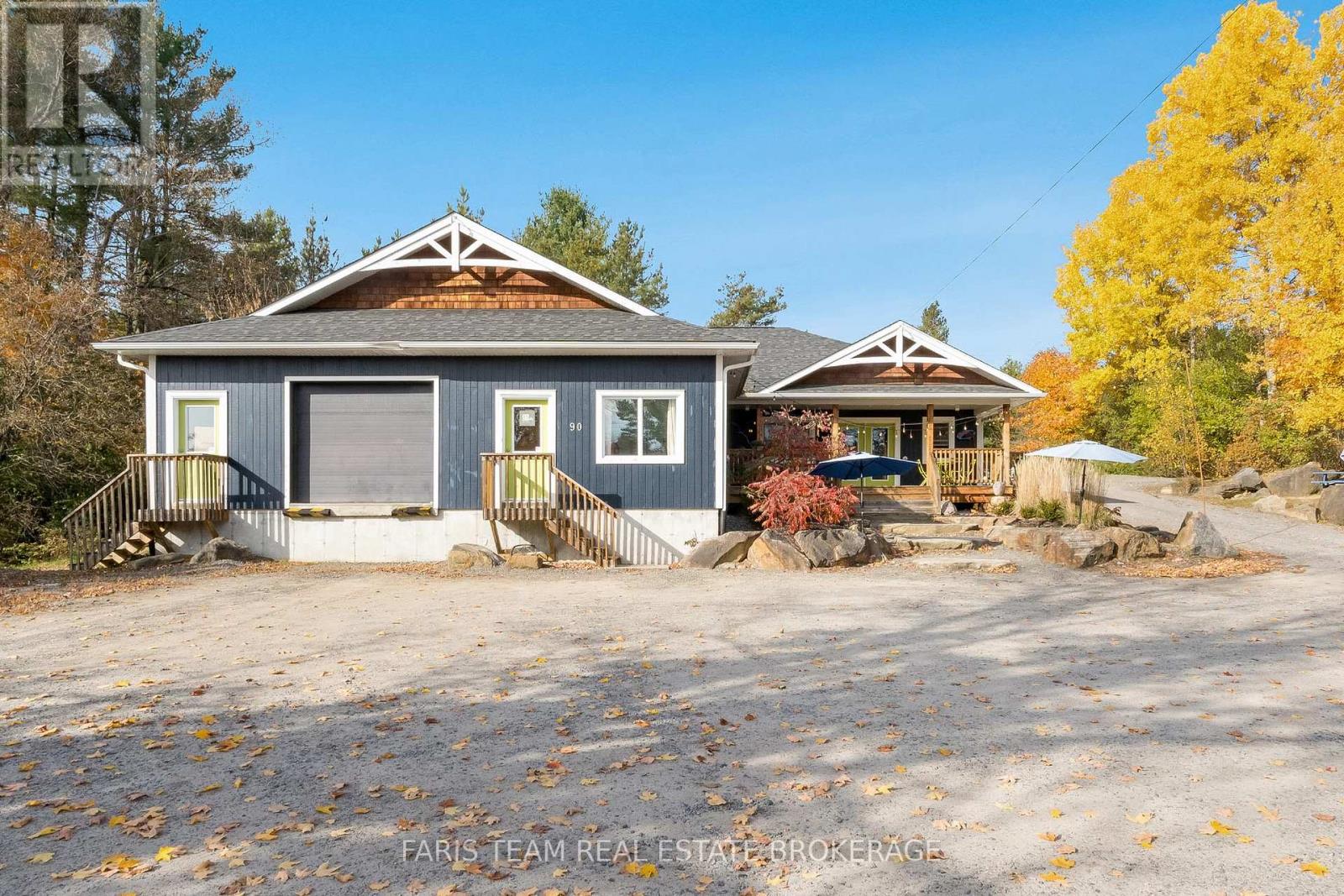 90 West Road, Huntsville, Ontario  P1H 1M1 - Photo 2 - X12575444