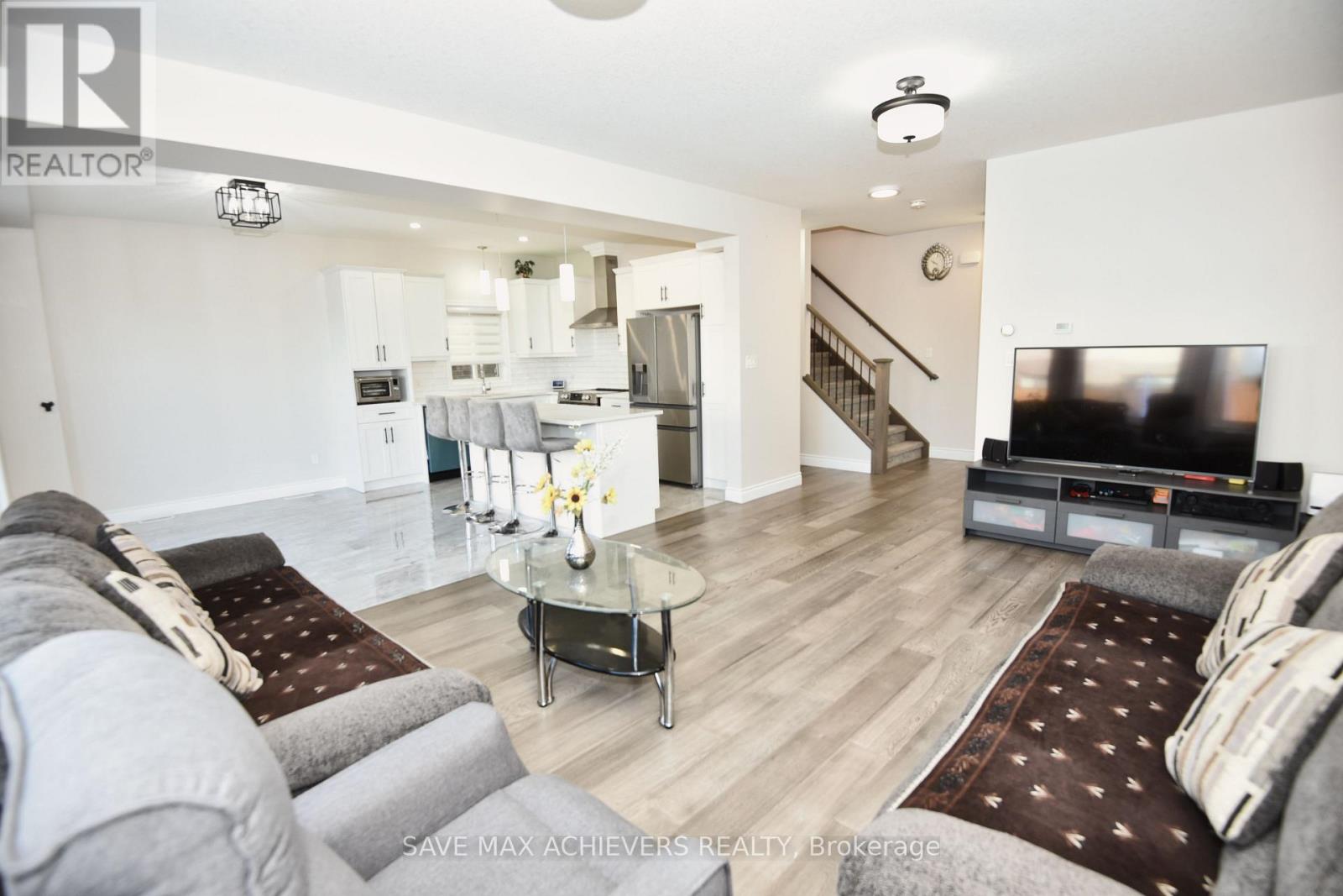 107 Byers Street, London South, Ontario  N6L 0E9 - Photo 7 - X12575480