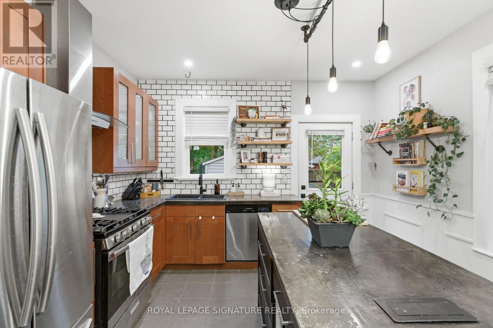 191 Burris Street, Hamilton, Ontario  L8M 2J7 - Photo 18 - X12575500