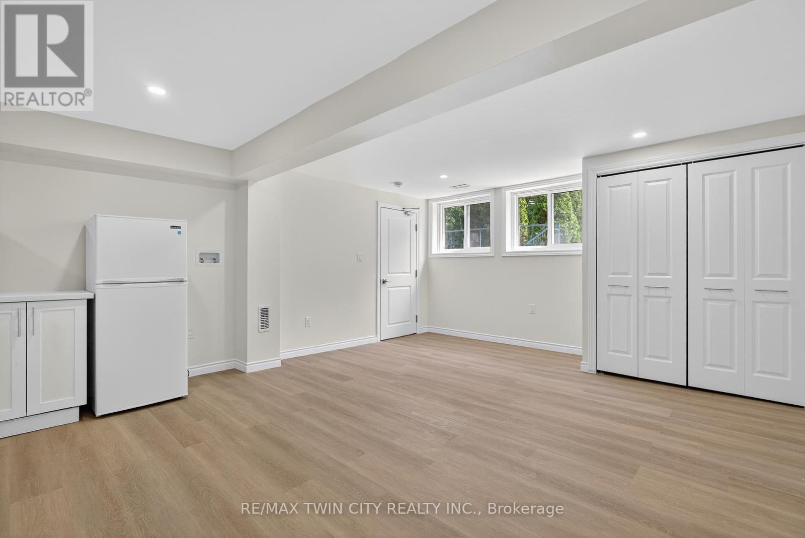 120 Westheights Drive, Kitchener, Ontario  N2N 1J9 - Photo 30 - X12575524