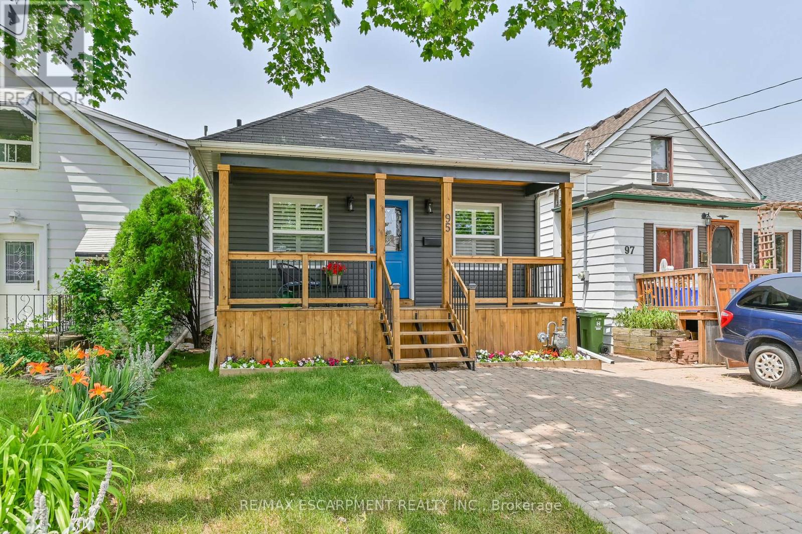 95 HOUGHTON AVENUE N, Hamilton, Ontario