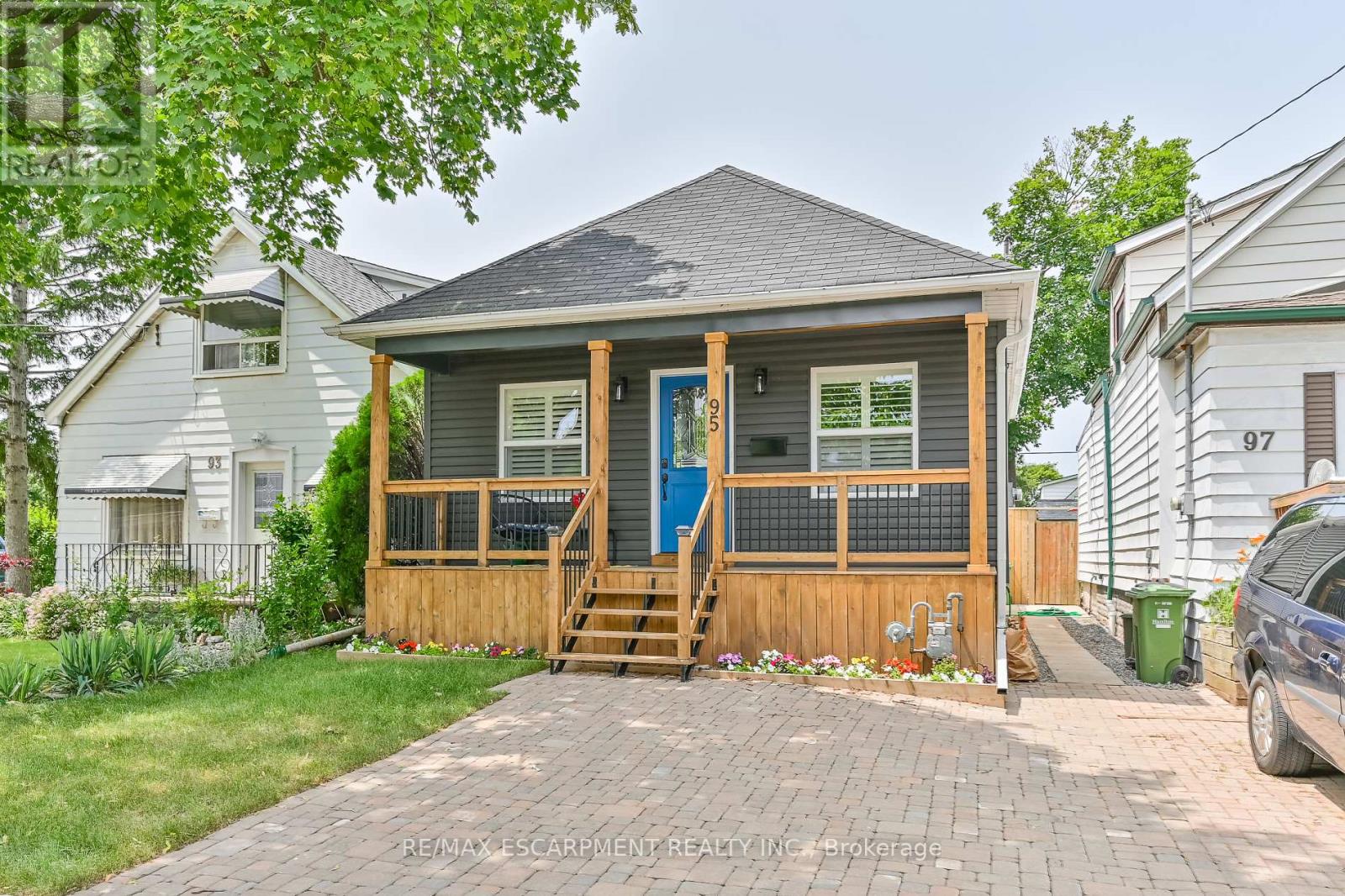 95 Houghton Avenue N, Hamilton, Ontario  L8H 4L5 - Photo 3 - X12575536