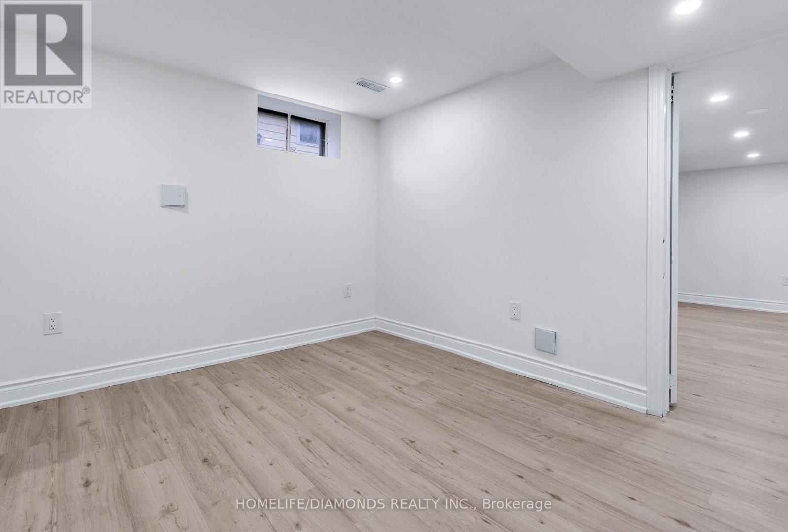 Lower - 210 Mackan Street, Thorold, Ontario  L2V 1G7 - Photo 15 - X12575548