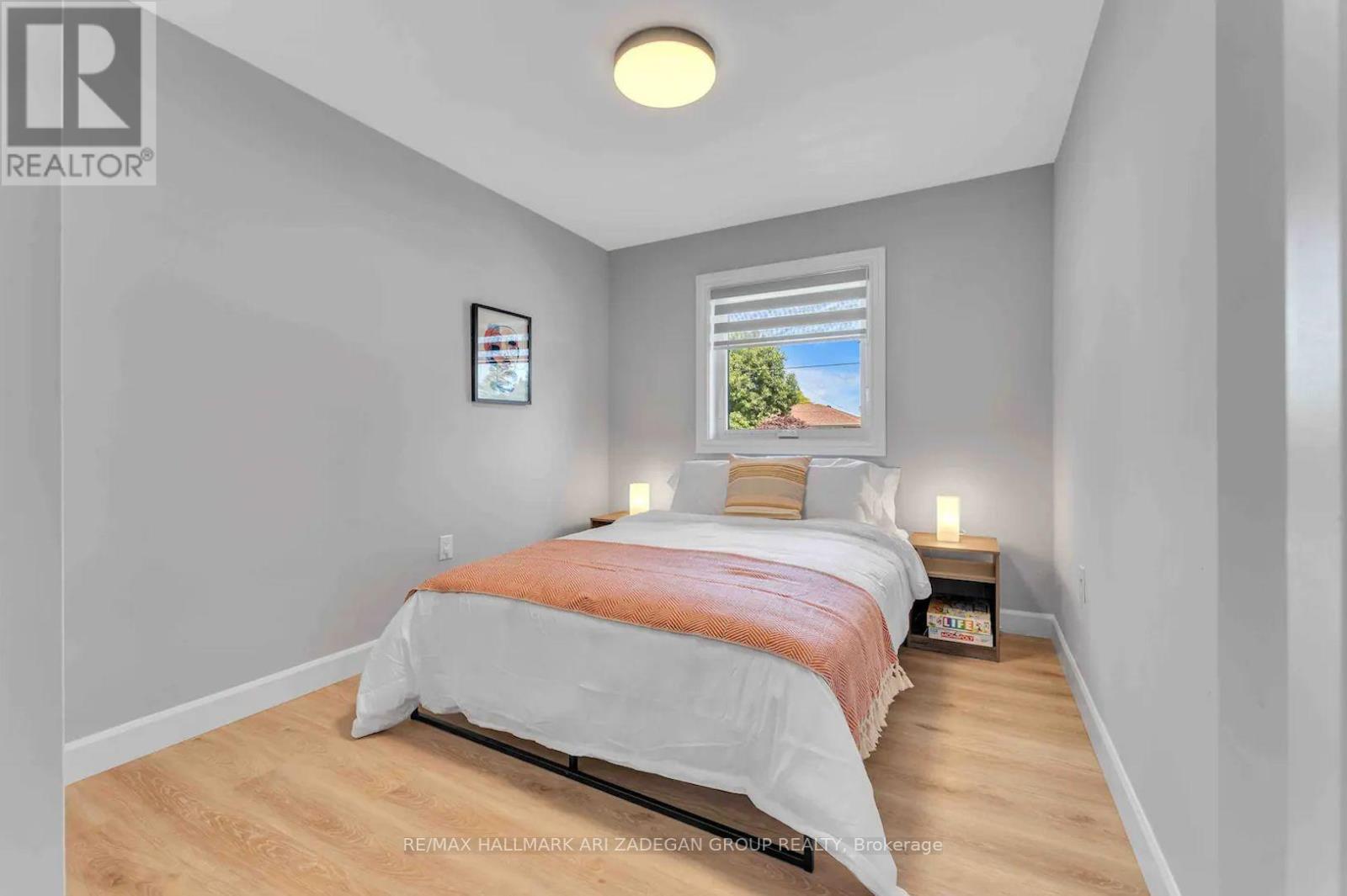 Main - 36 Cloke Court, Hamilton, Ontario  L8T 1N5 - Photo 8 - X12575594