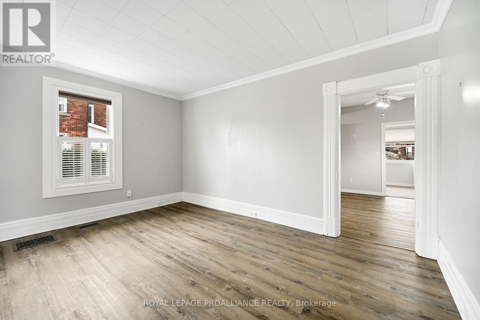 38 Bennett Street, Brockville, Ontario  K6V 2V8 - Photo 11 - X12574568