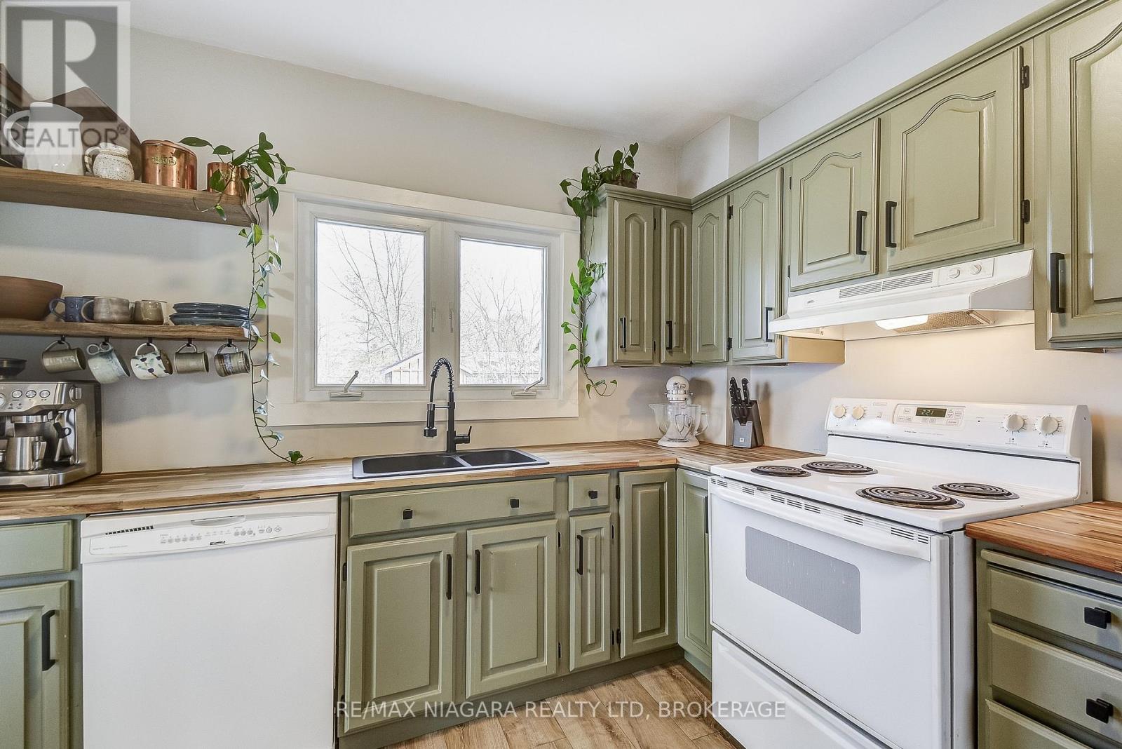 48 Wilton Avenue, Welland (Broadway), Ontario  L3C 1Z9 - Photo 17 - X12575640