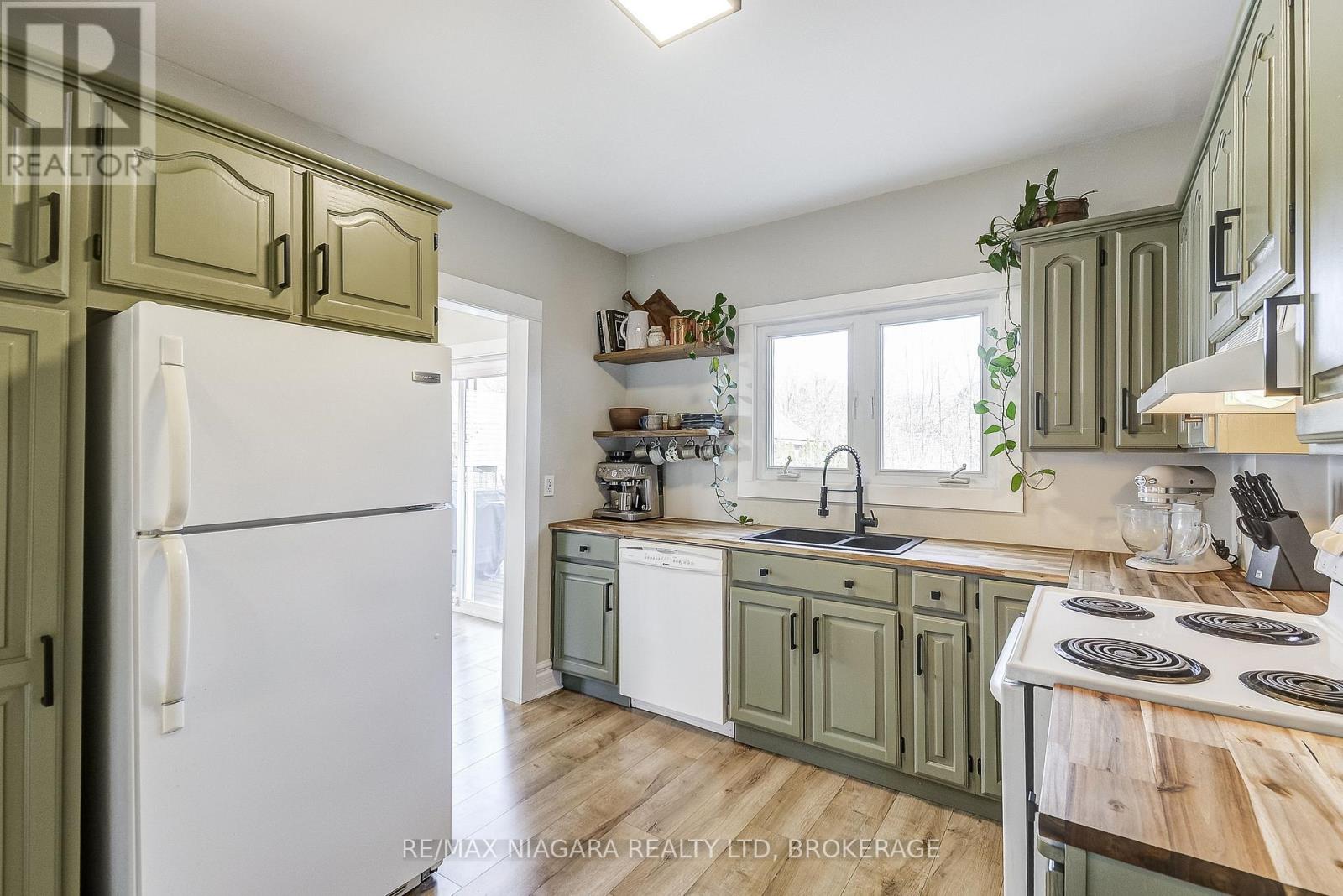 48 Wilton Avenue, Welland (Broadway), Ontario  L3C 1Z9 - Photo 18 - X12575640