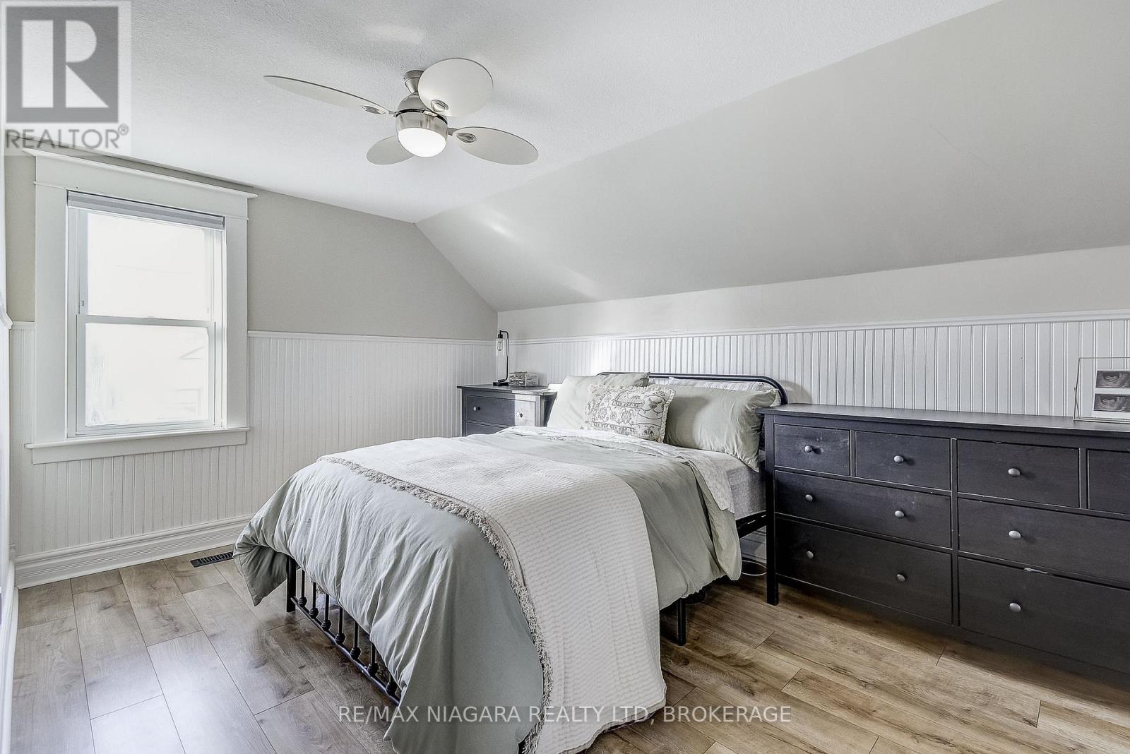 48 Wilton Avenue, Welland (Broadway), Ontario  L3C 1Z9 - Photo 25 - X12575640