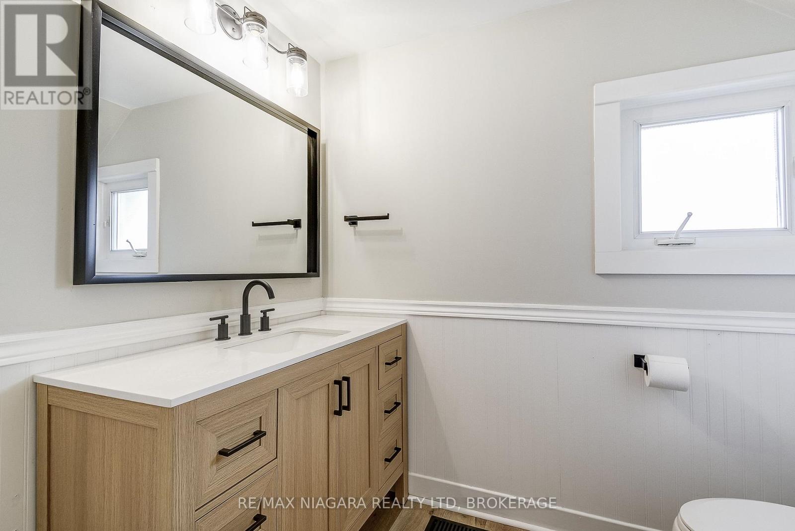 48 Wilton Avenue, Welland (Broadway), Ontario  L3C 1Z9 - Photo 30 - X12575640