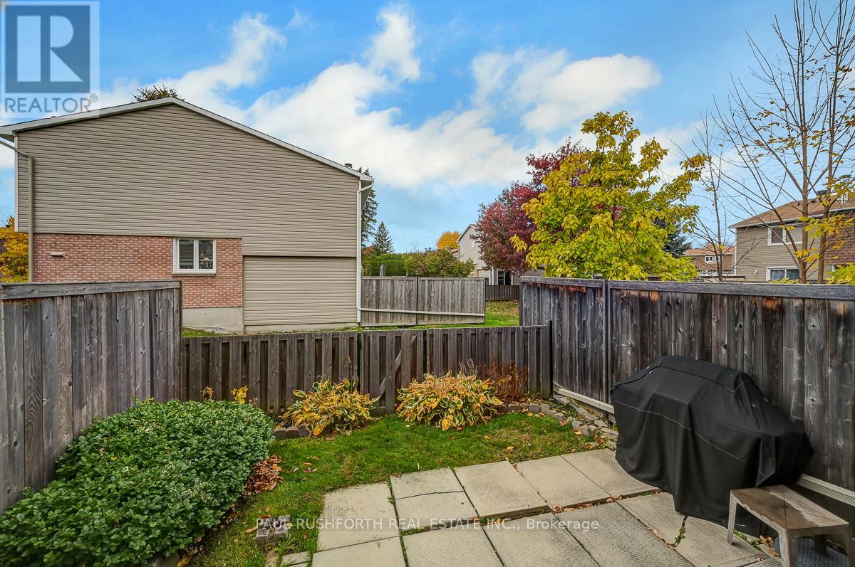 C - 1742 Lamoureux Drive, Ottawa, Ontario K1E 2N2 - Photo 23 - X12565752
