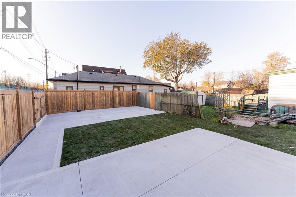 252 Grenfell Street, Hamilton, Ontario  L8H 3J9 - Photo 19 - 40790416