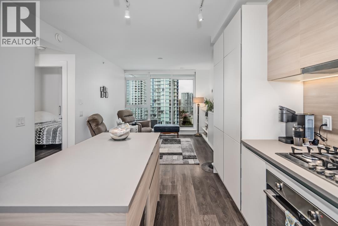 1801 657 Whiting Way, Coquitlam, British Columbia  V3J 0J6 - Photo 15 - R3069926