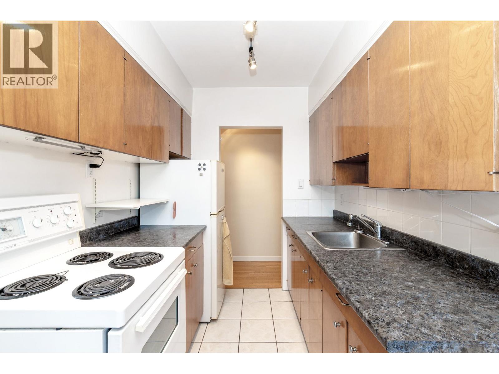 401 1315 Cardero Street, Vancouver, British Columbia  V6G 2J2 - Photo 11 - R3069938