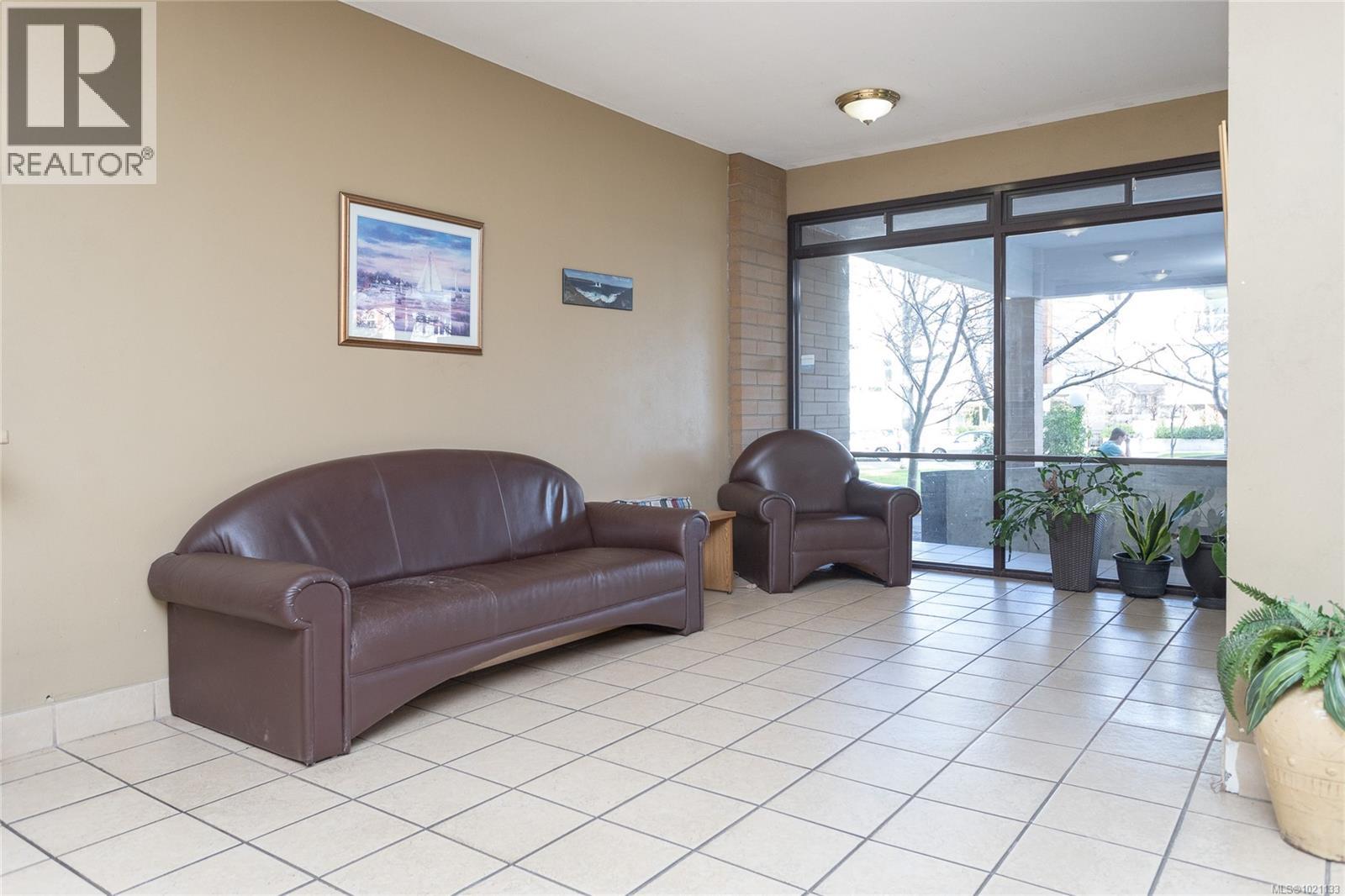 1008 647 Michigan St, Victoria, British Columbia  V8V 1S9 - Photo 13 - 1021133