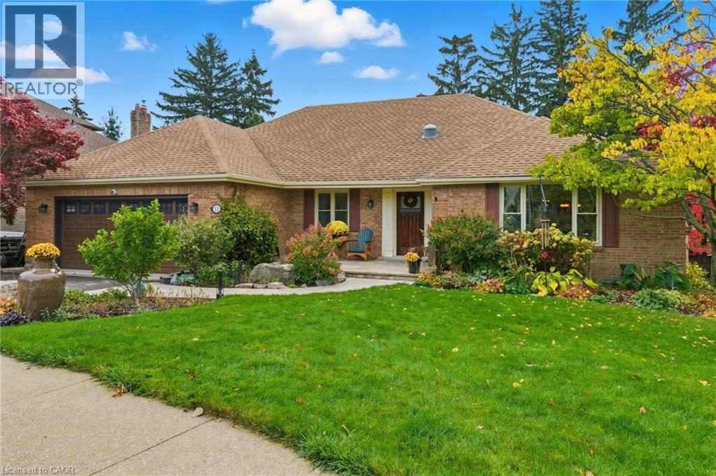 11 Mays Crescent, Waterdown, Ontario  L0R 2H4 - Photo 1 - 40779061