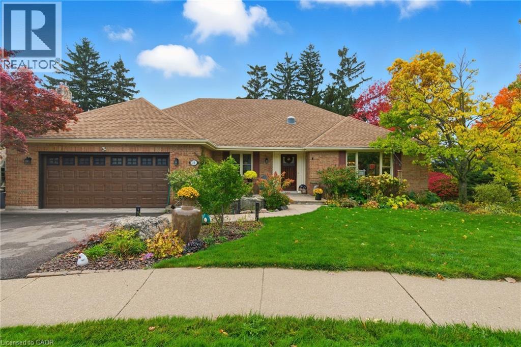 11 Mays Crescent, Waterdown, Ontario  L0R 2H4 - Photo 2 - 40779061