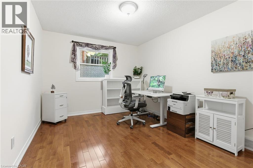 11 Mays Crescent, Waterdown, Ontario  L0R 2H4 - Photo 7 - 40779061