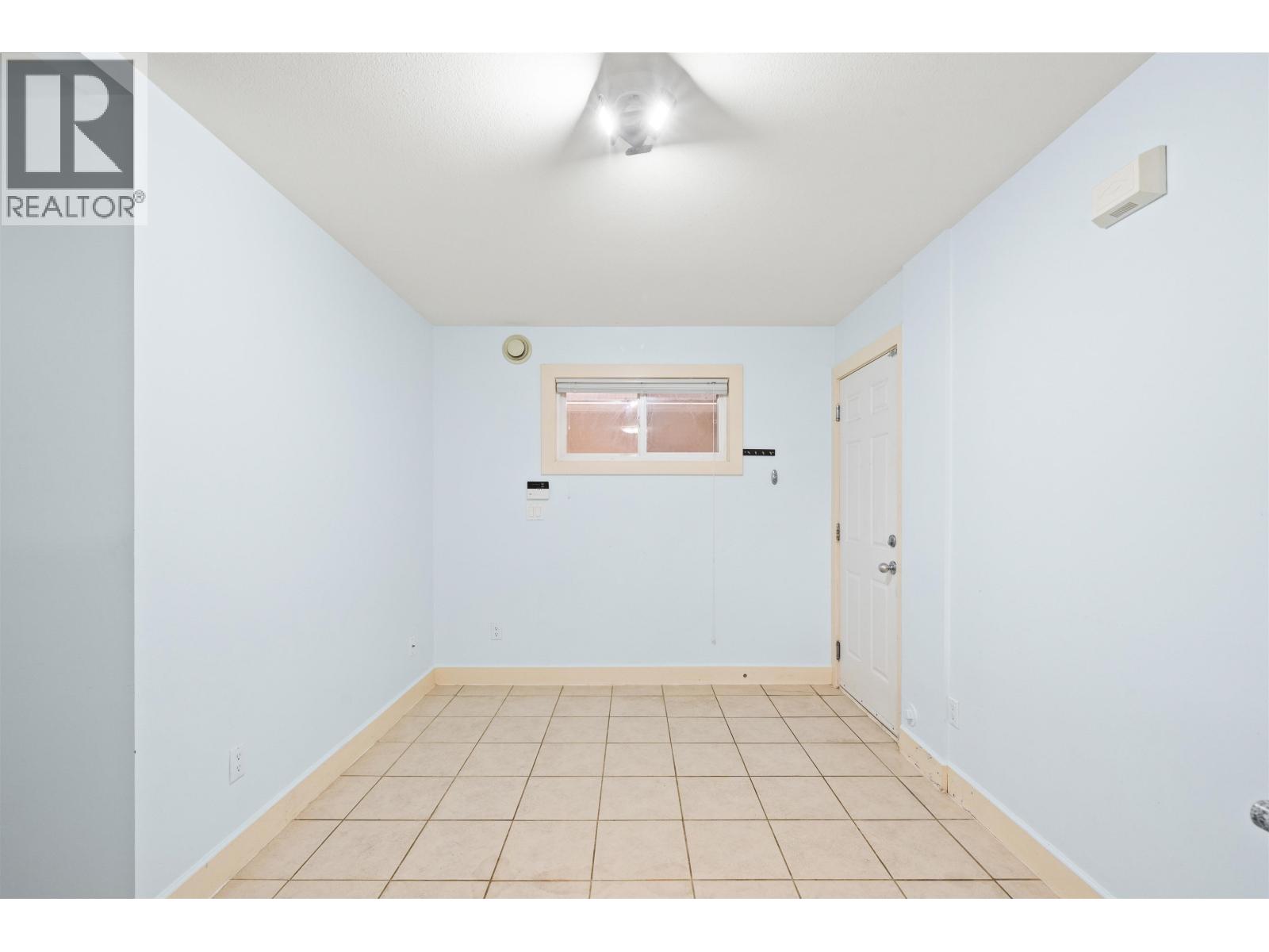 3806 Pine Street, Burnaby, British Columbia  V5G 1Z2 - Photo 20 - R3069964