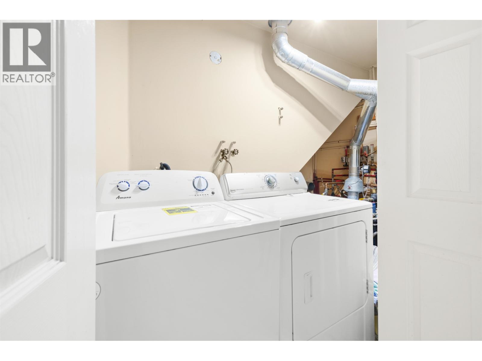 3806 Pine Street, Burnaby, British Columbia  V5G 1Z2 - Photo 23 - R3069964