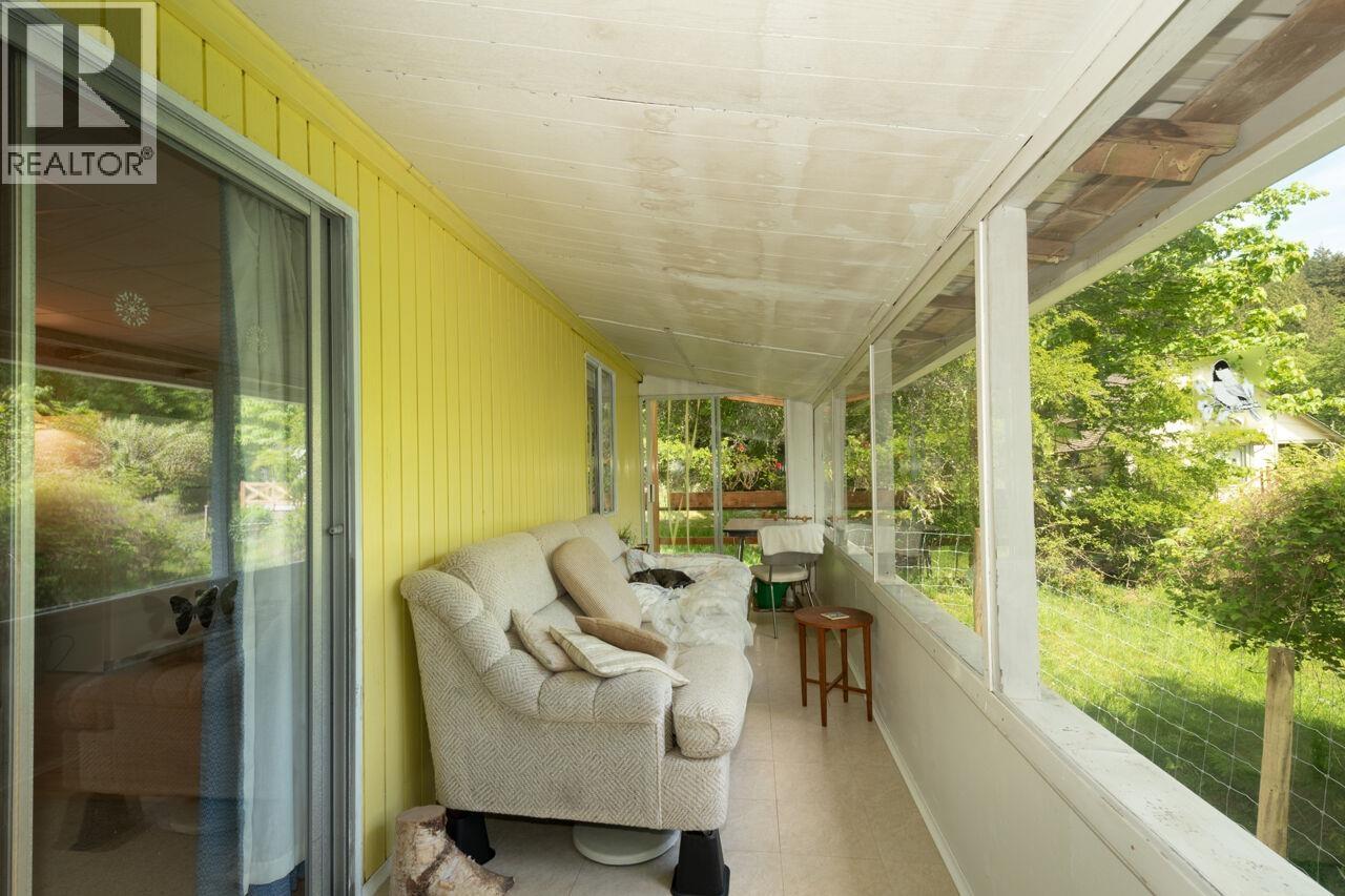 508 Collins Road, Bowen Island, British Columbia  V0N 1G1 - Photo 11 - R3014118