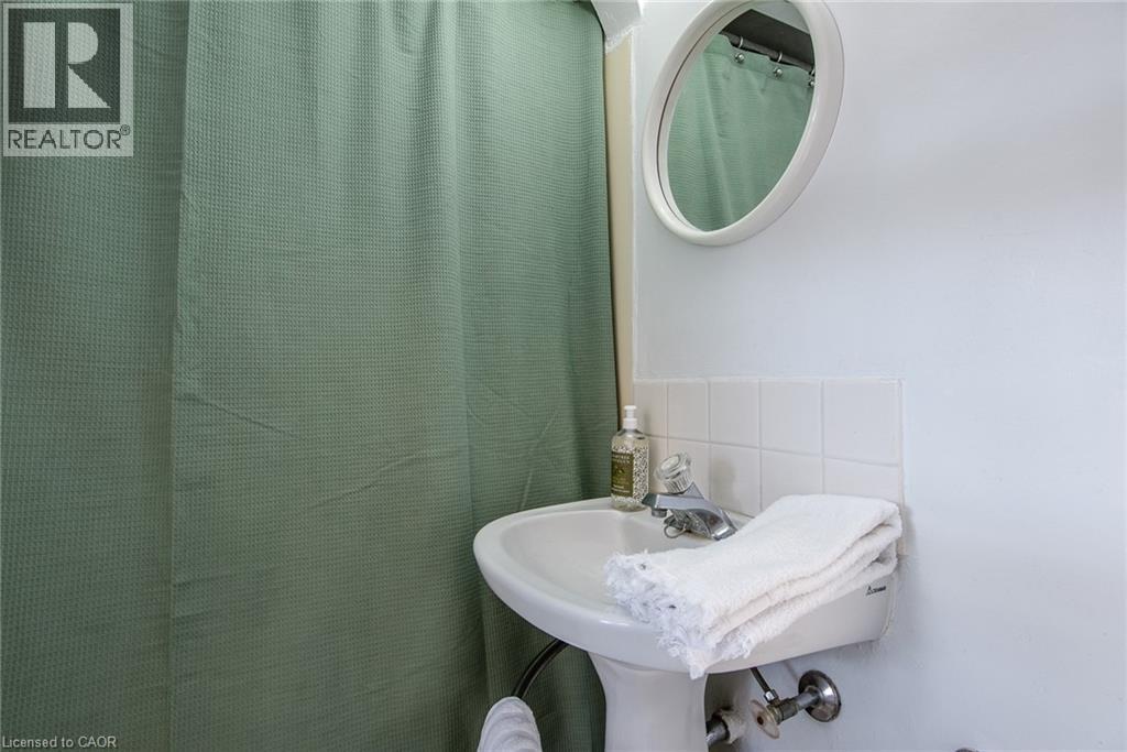 69 Floral Crescent, Kitchener, Ontario  N2G 3B3 - Photo 29 - 40787153