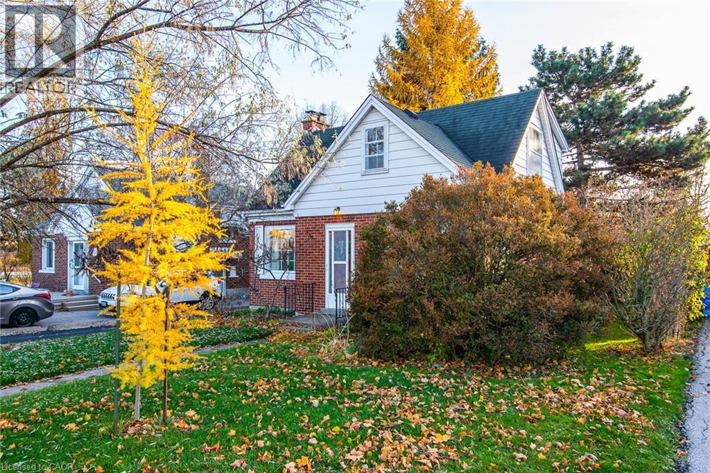 69 Floral Crescent, Kitchener, Ontario  N2G 3B3 - Photo 2 - 40787153