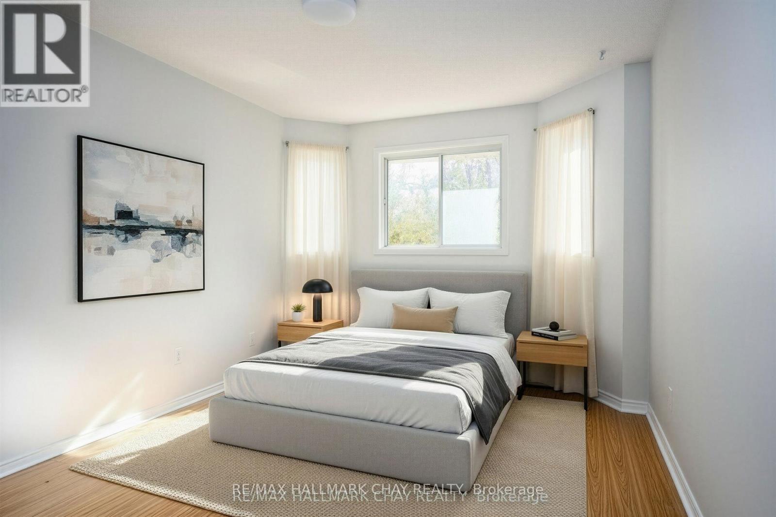 197 Livingstone Street W, Barrie, Ontario  L4N 6Z9 - Photo 3 - S12495178