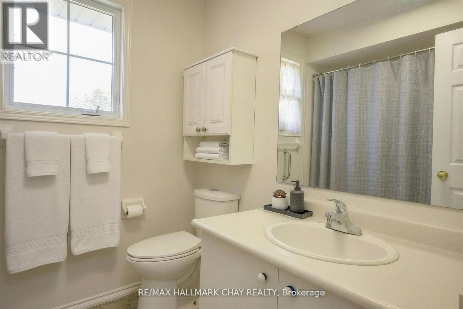 197 Livingstone Street W, Barrie, Ontario  L4N 6Z9 - Photo 8 - S12495178