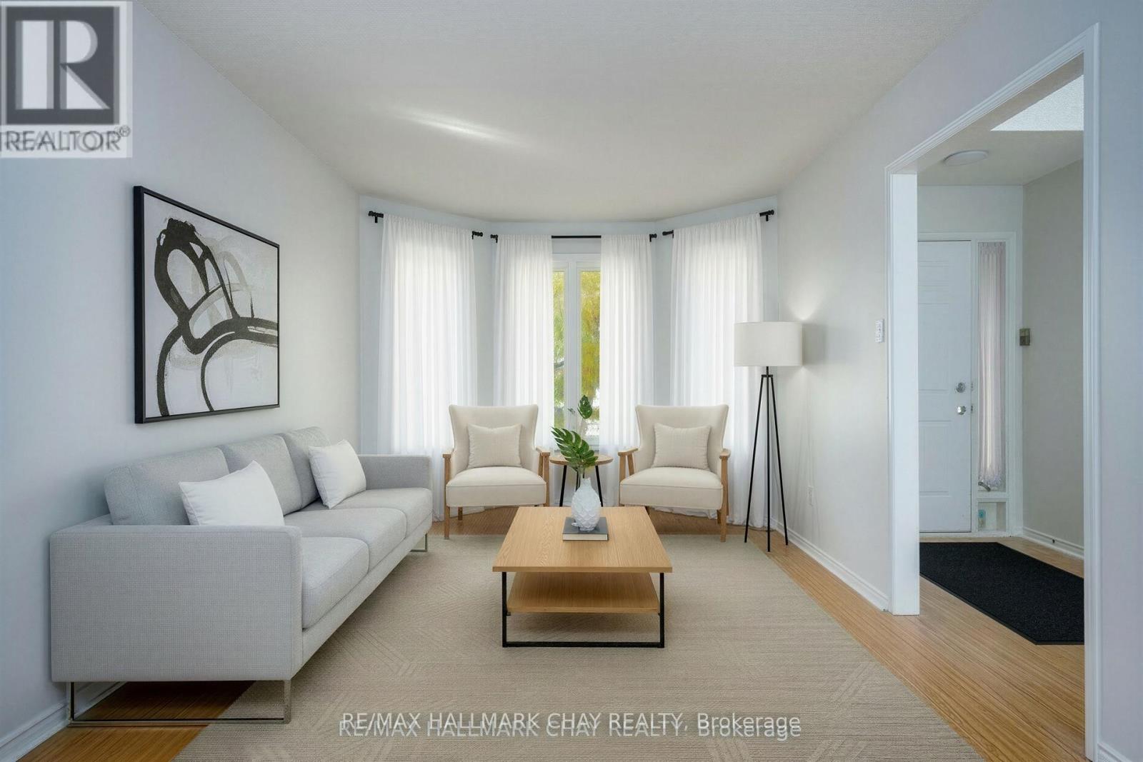 197 Livingstone Street W, Barrie, Ontario  L4N 6Z9 - Photo 4 - S12495178