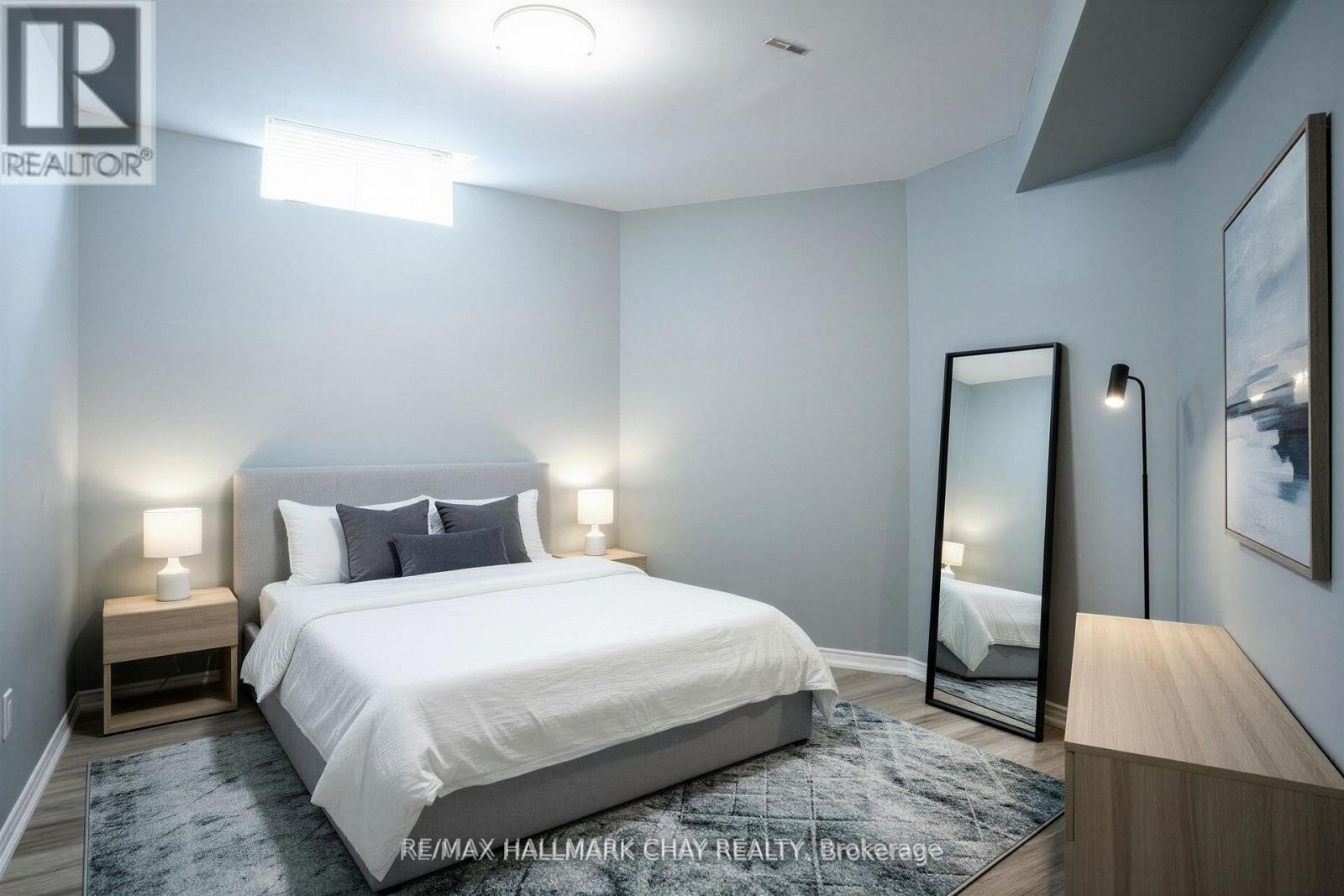 197 Livingstone Street W, Barrie, Ontario  L4N 6Z9 - Photo 5 - S12495178