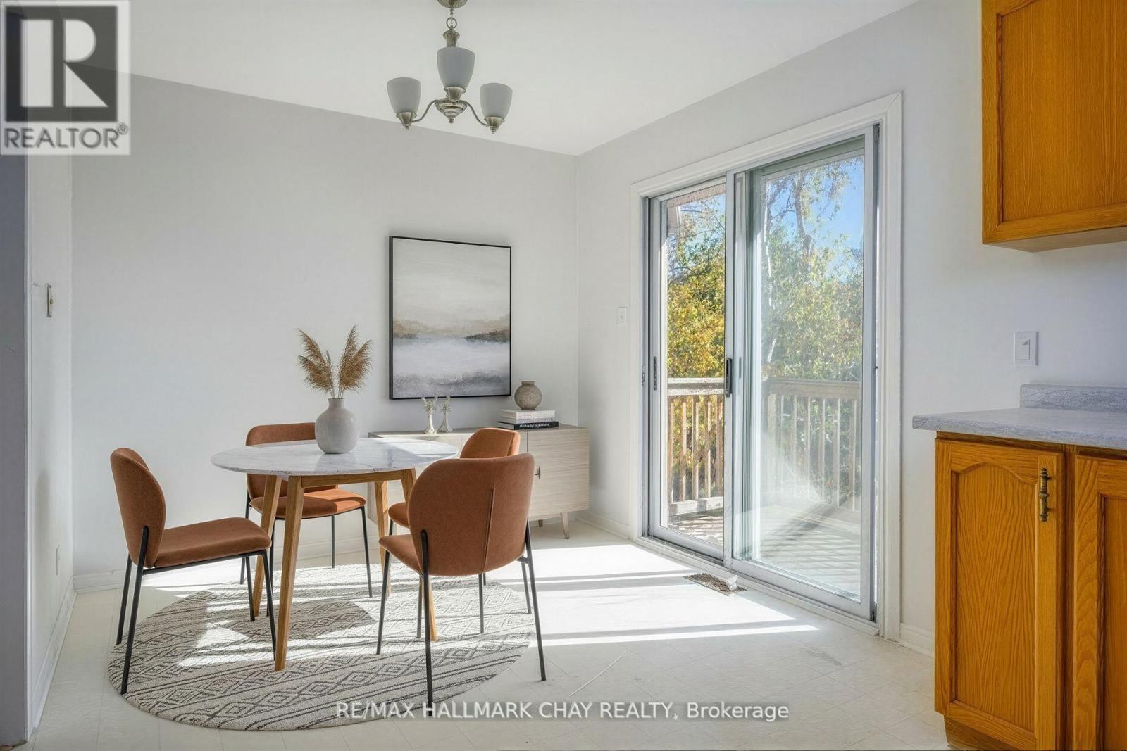 197 Livingstone Street W, Barrie, Ontario  L4N 6Z9 - Photo 6 - S12495178