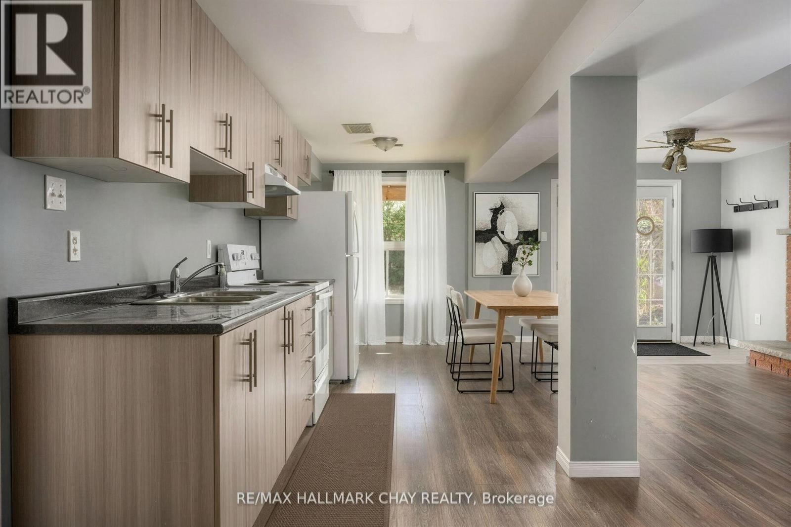 197 Livingstone Street W, Barrie, Ontario  L4N 6Z9 - Photo 11 - S12495178