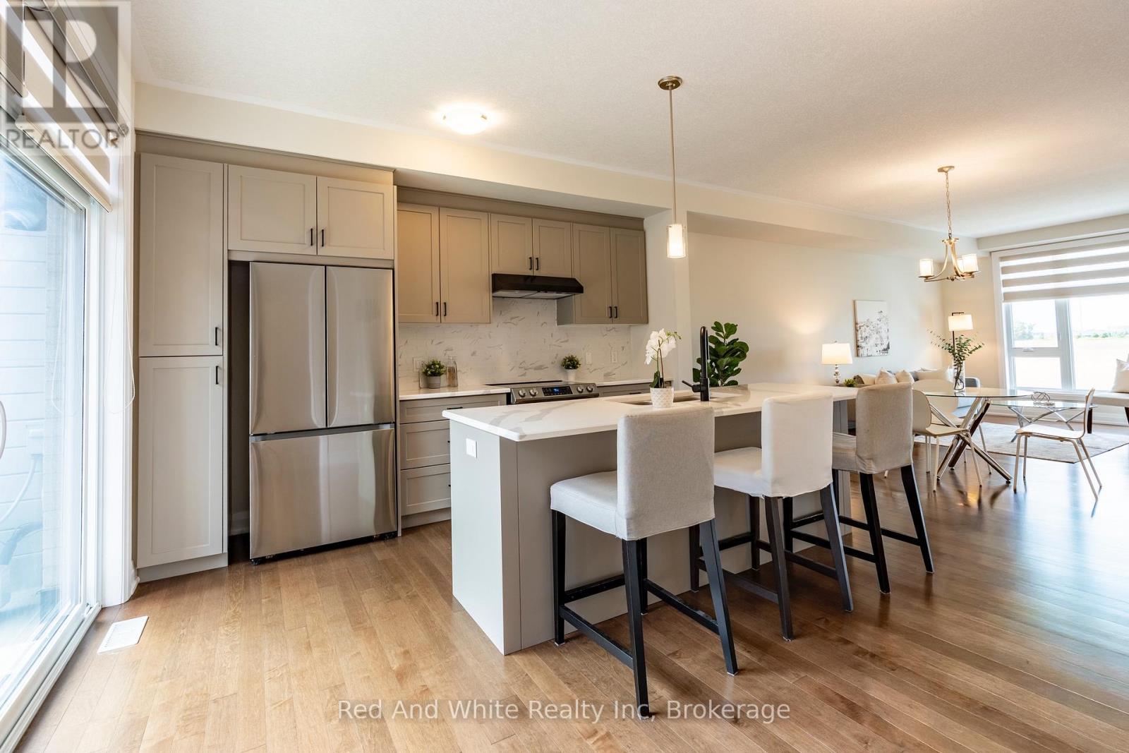 54 - 271 GREY SILO ROAD, Waterloo, Ontario