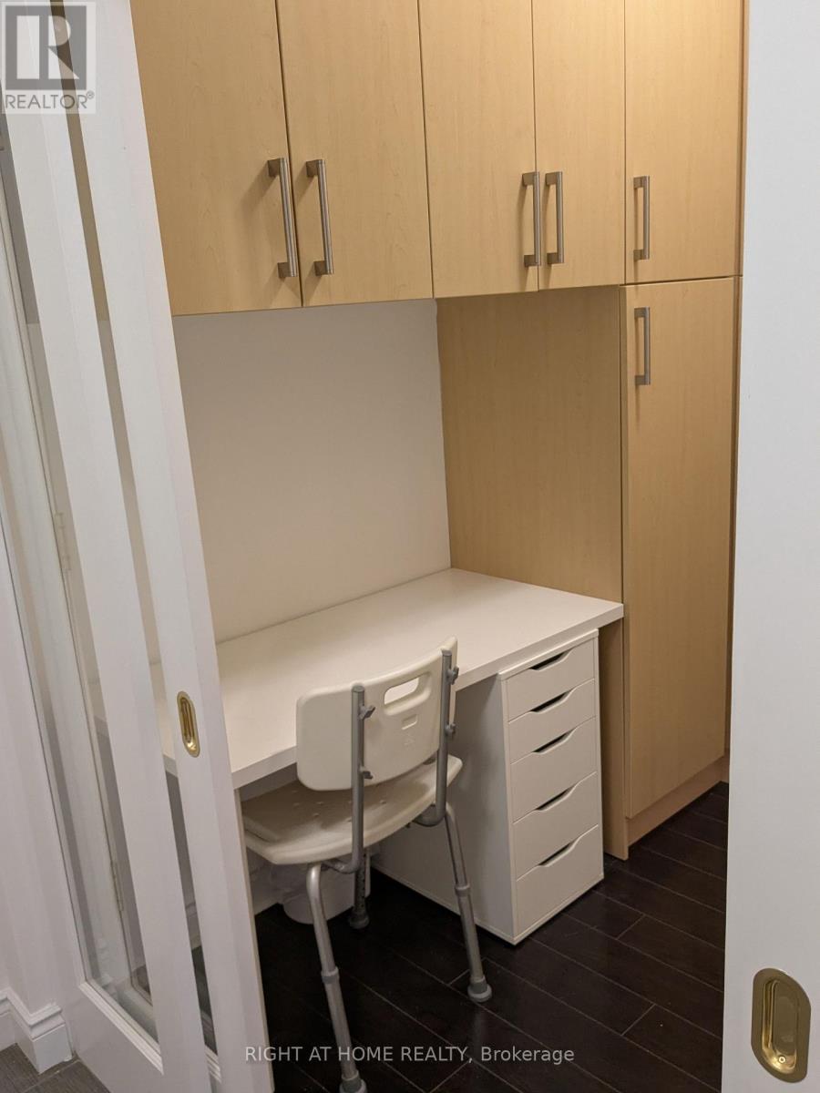 609 - 11211 Yonge Street, Richmond Hill, Ontario  L4S 0E9 - Photo 17 - N12573472