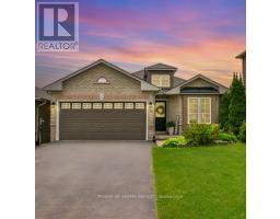 13 COUPLES COURT, Barrie, Ontario