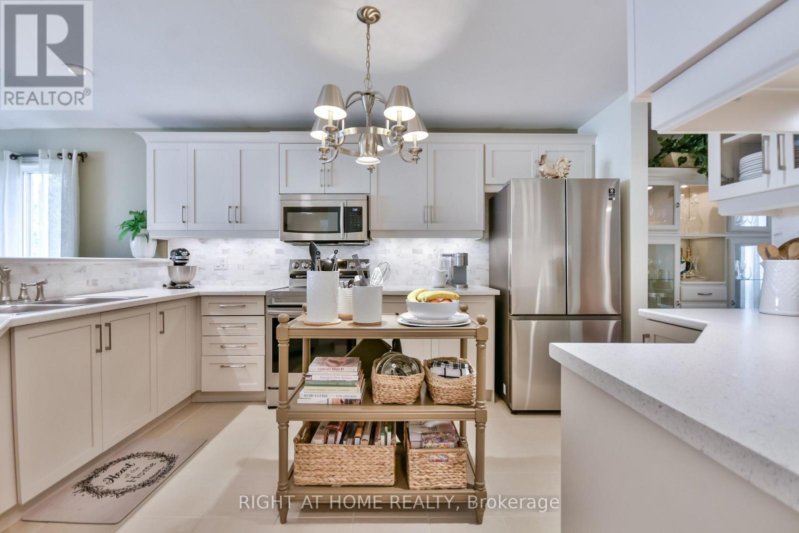 13 Couples Court, Barrie, Ontario  L4M 6V5 - Photo 11 - S12377790