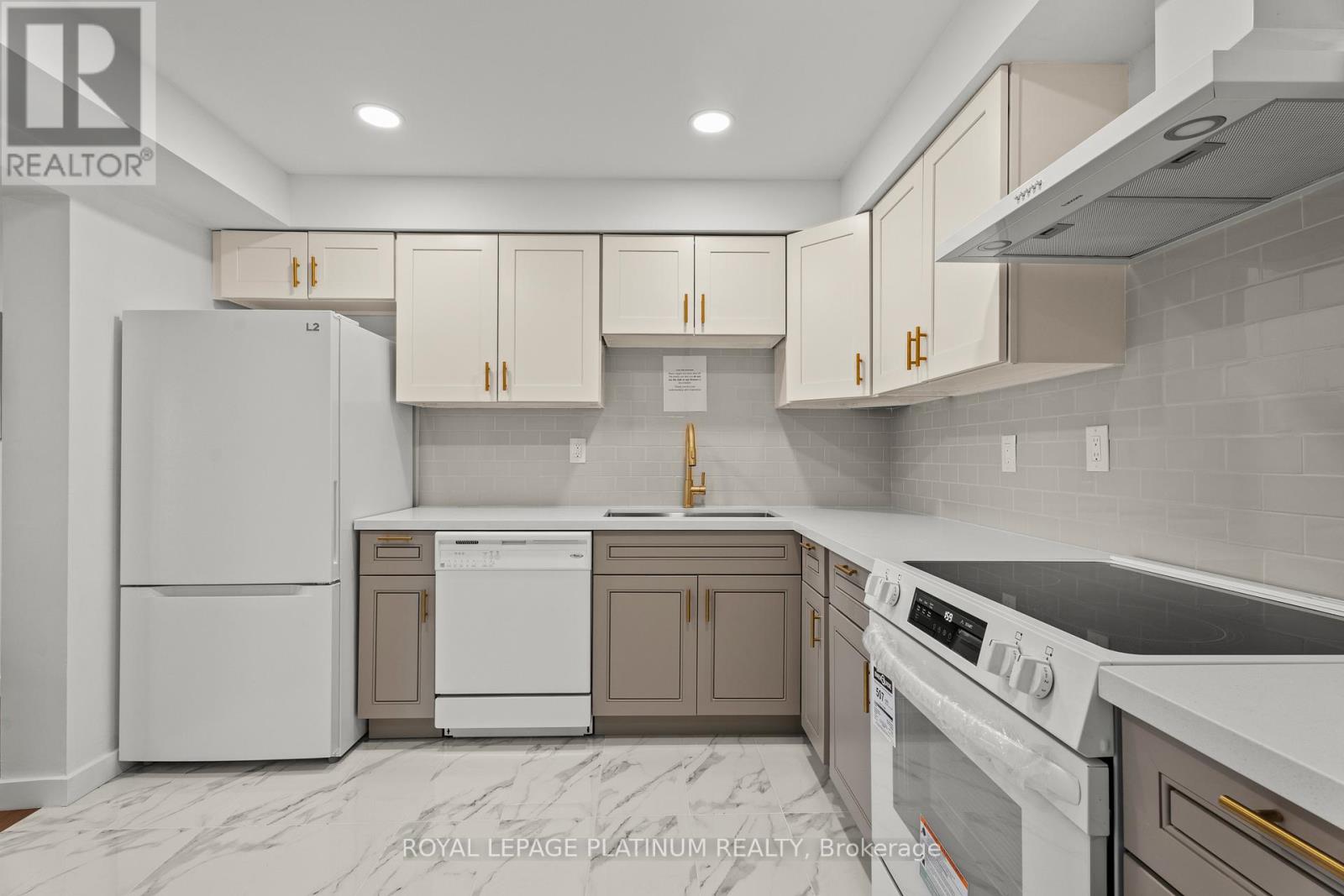 43 - 2120 Rathburn Road E, Mississauga, Ontario  L4W 2S8 - Photo 11 - W12573526