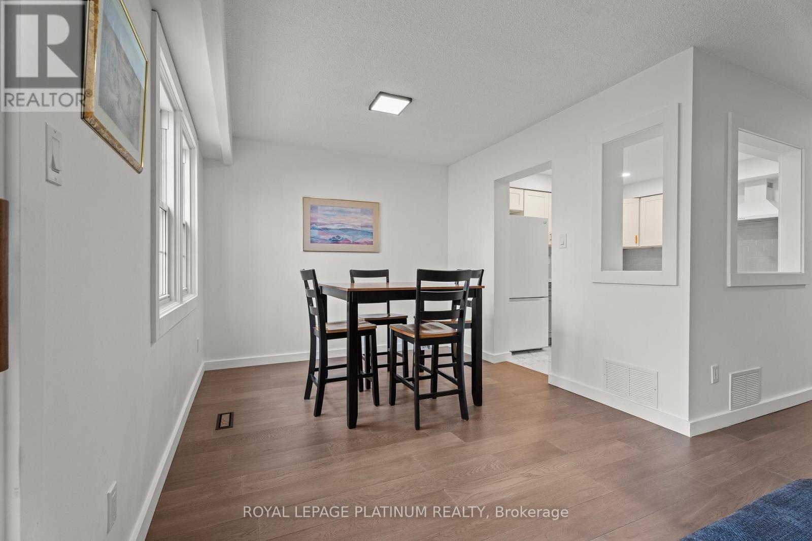 43 - 2120 Rathburn Road E, Mississauga, Ontario  L4W 2S8 - Photo 10 - W12573526