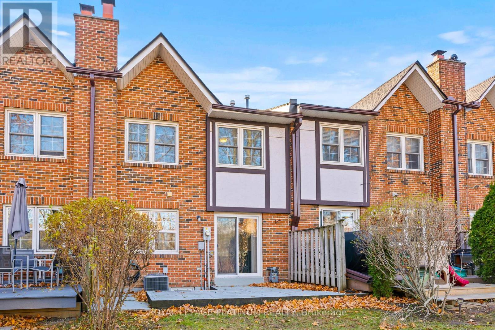 43 - 2120 Rathburn Road E, Mississauga, Ontario  L4W 2S8 - Photo 36 - W12573526