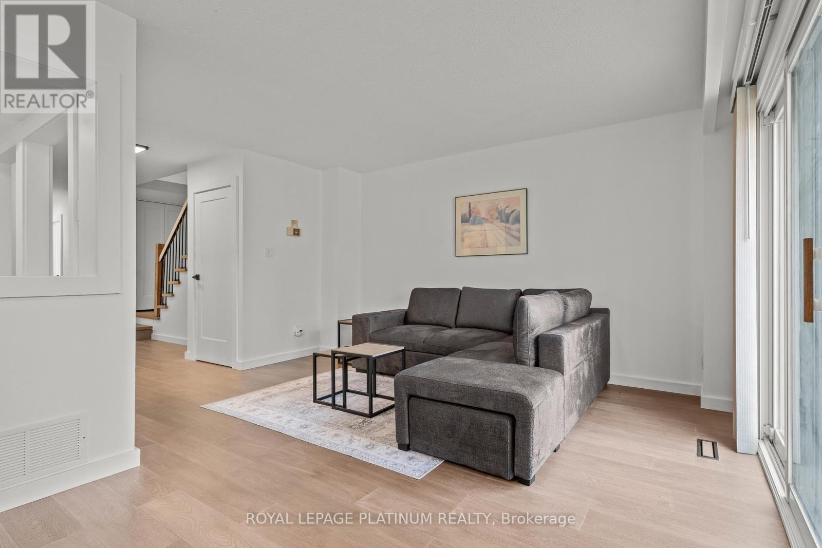 43 - 2120 Rathburn Road E, Mississauga, Ontario  L4W 2S8 - Photo 8 - W12573526