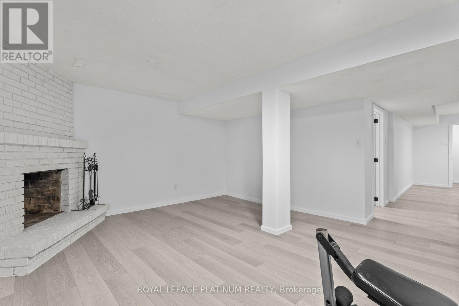 43 - 2120 Rathburn Road E, Mississauga, Ontario  L4W 2S8 - Photo 34 - W12573526